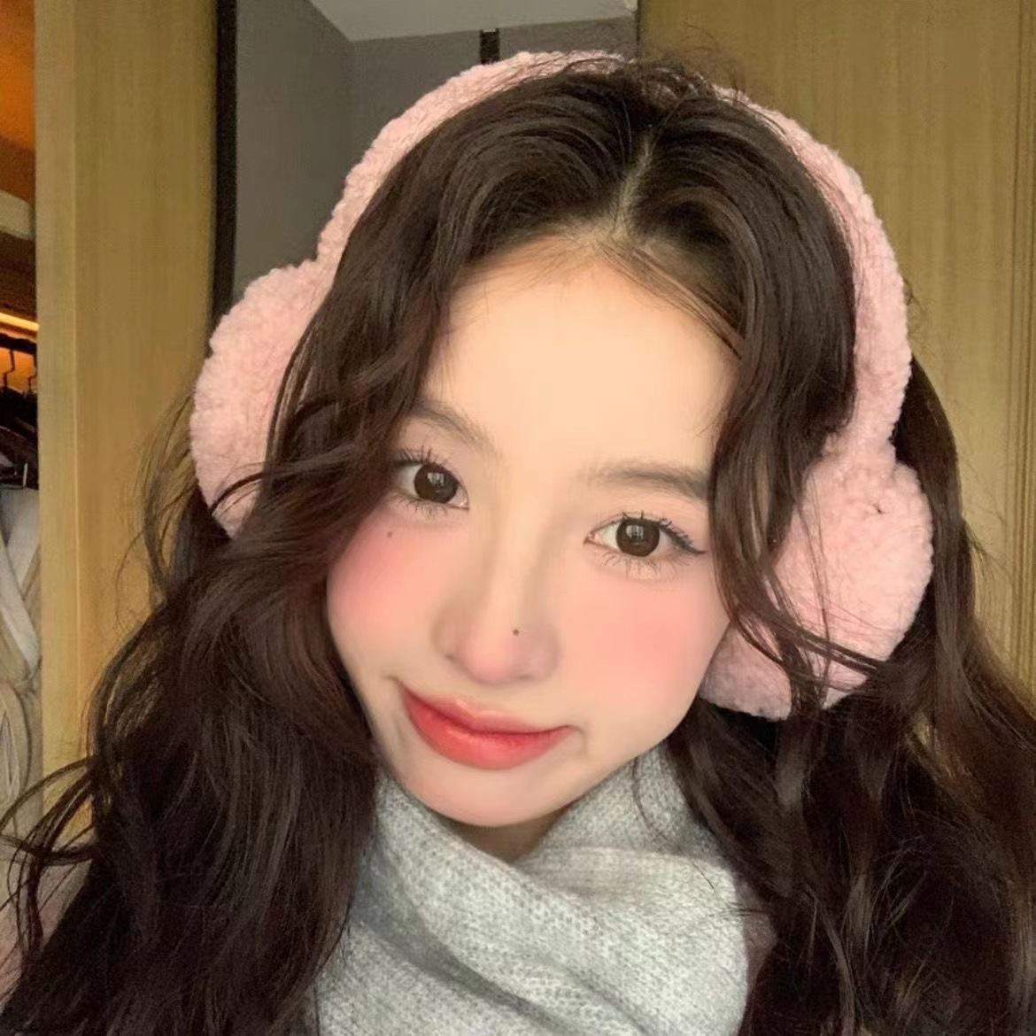 Minimalist Lambswool Plush Ear - Winter Clothing Earmuffs recension och pris
